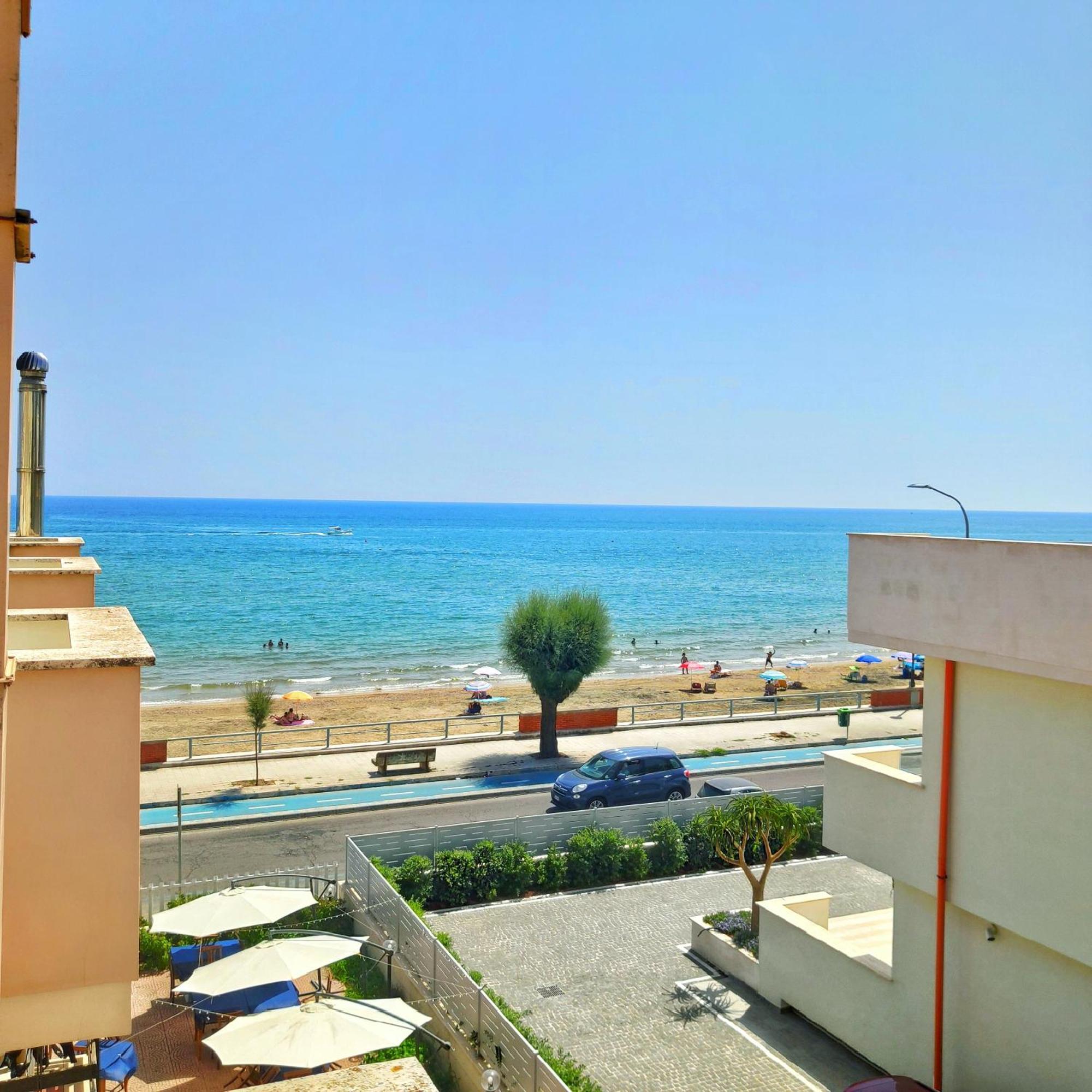 Piccolo Hotel Террачина Екстер'єр фото